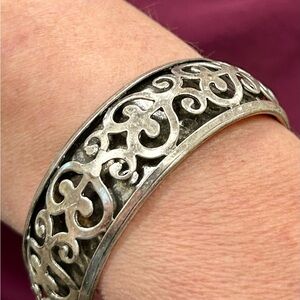 Vintage Silver Tone Filigree Style Bangle Bracelet